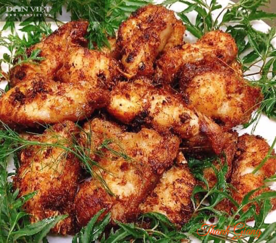 Đổi món với cá lóc nướng bằng nồi chiên không dầu - Ảnh 2. Đổi món với cá lóc nướng bằng nồi chiên không dầu - Ảnh 2.