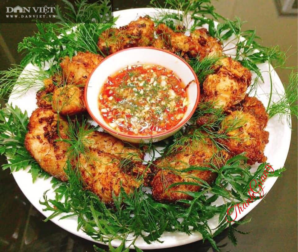 Đổi món với cá lóc nướng bằng nồi chiên không dầu - Ảnh 1. Đổi món với cá lóc nướng bằng nồi chiên không dầu - Ảnh 1.
