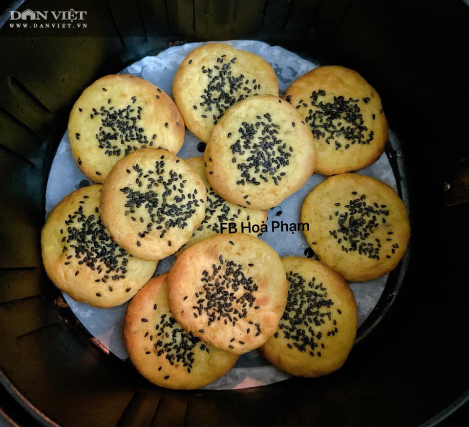 Làm bánh khoai lang bằng nồi chiên không dầu - Ảnh 6. Làm bánh khoai lang bằng nồi chiên không dầu - Ảnh 6.