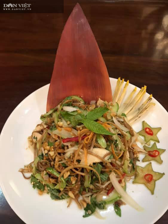Nộm hoa chuối hấp dẫn cho bữa cơm cuối tuần - Ảnh 1. Nộm hoa chuối hấp dẫn cho bữa cơm cuối tuần - Ảnh 1.