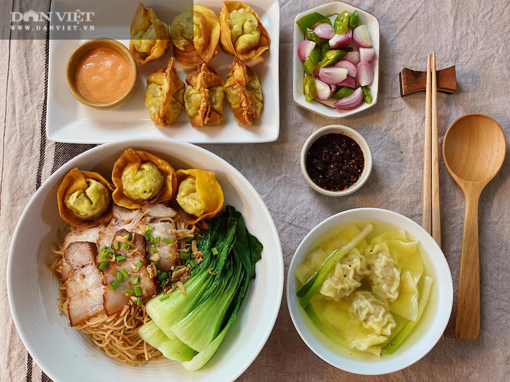 Bí quyết làm món mì xá xíu hoành thánh khô mới lạ, ăn là nghiền - Ảnh 5. Bí quyết làm món mì xá xíu hoành thánh khô mới lạ, ăn là nghiền - Ảnh 5.