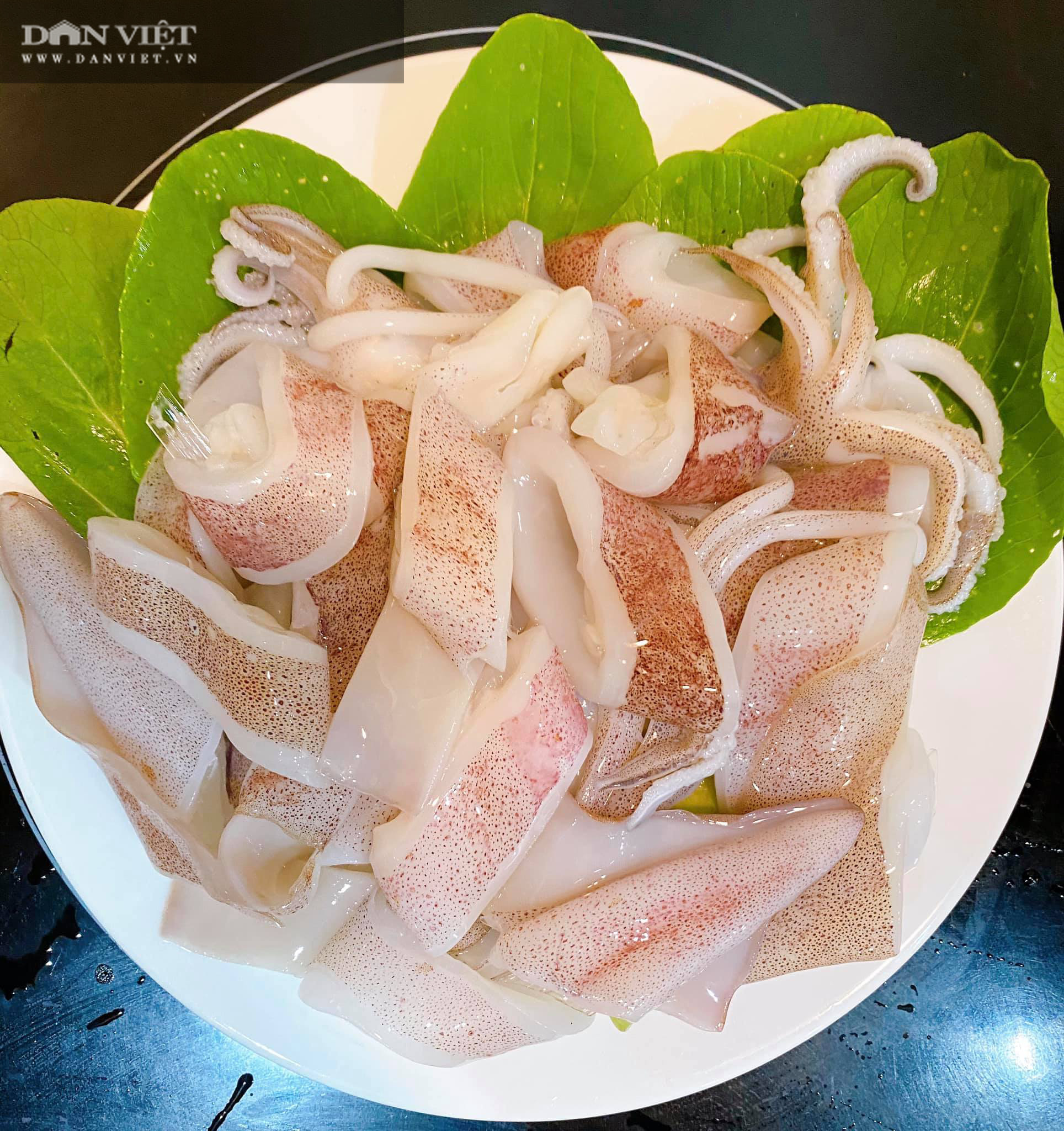 Tuyệt chiêu món lẩu Thái chua cay thơm ngon chuẩn vị cho ngày se lạnh - Ảnh 5. Tuyệt chiêu món lẩu Thái chua cay thơm ngon chuẩn vị cho ngày se lạnh - Ảnh 5.