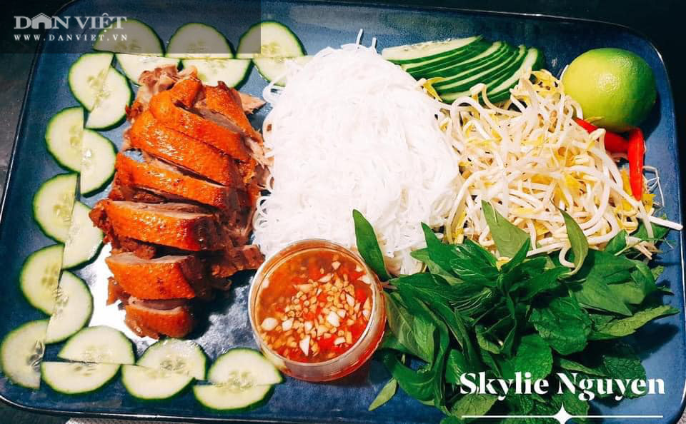 Bí quyết làm món vịt khìa nước dừa ngọt béo, thơm lừng - Ảnh 1. Bí quyết làm món vịt khìa nước dừa ngọt béo, thơm lừng - Ảnh 1.