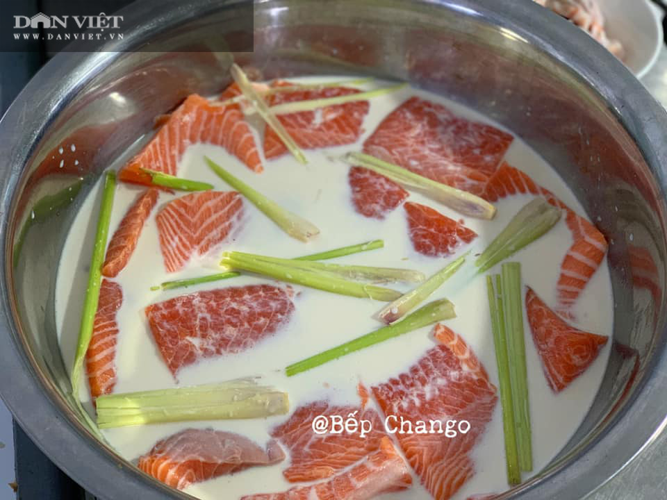 Mẹo nhỏ làm chà bông cá hồi đơn giản, không tanh, tơi mịn cho con - Ảnh 2. Mẹo nhỏ làm chà bông cá hồi đơn giản, không tanh, tơi mịn cho con - Ảnh 2.