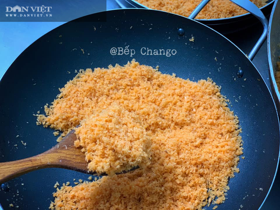 Mẹo nhỏ làm chà bông cá hồi đơn giản, không tanh, tơi mịn cho con - Ảnh 3. Mẹo nhỏ làm chà bông cá hồi đơn giản, không tanh, tơi mịn cho con - Ảnh 3.