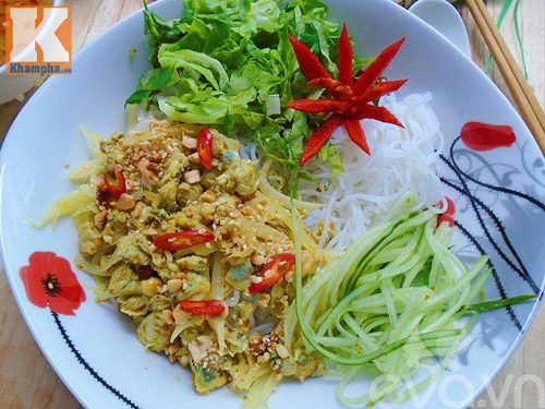 Đổi món với 5 món bún trộn ngắm không chán, ăn không ngán - Ảnh 5. Đổi món với 5 món bún trộn ngắm không chán, ăn không ngán - Ảnh 5.