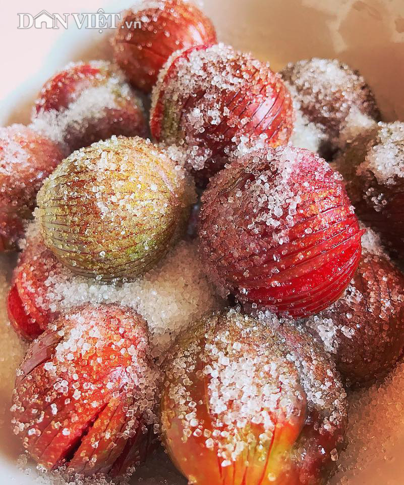 Làm mứt mận lưu giữ ăn quanh năm - Ảnh 3.