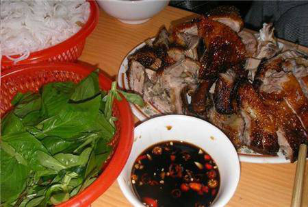 Mẹo pha nước chấm đúng điệu, "nâng tầm" vị ngon vịt quay, vịt luộc - Ảnh 3. Mẹo pha nước chấm đúng điệu, "nâng tầm" vị ngon vịt quay, vịt luộc - Ảnh 3.