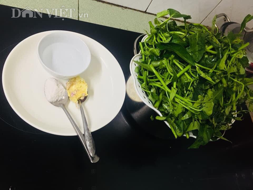 Chỉ cần làm điều này, đảm bảo món rau muống xào luôn giòn ngọt, xanh tươi - Ảnh 1. Chỉ cần làm điều này, đảm bảo món rau muống xào luôn giòn ngọt, xanh tươi - Ảnh 1.