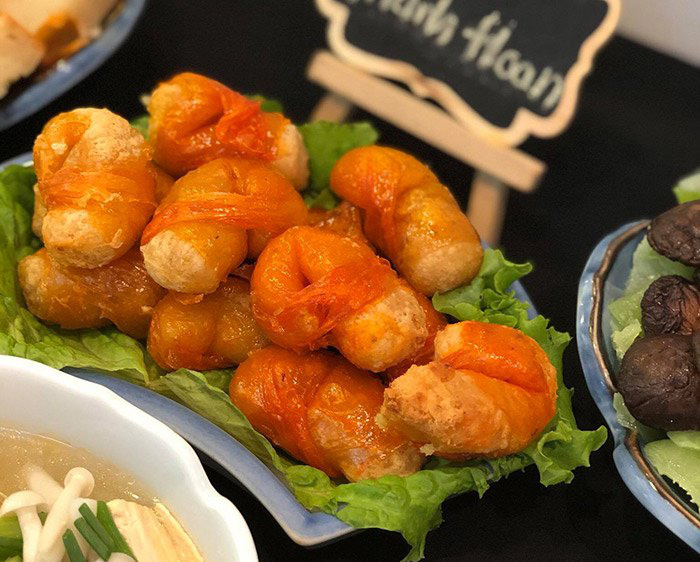 Mâm cỗ chay cúng Rằm tháng 7 11 món đẹp như tranh, hài hòa màu sắc, hương vị - Ảnh 8. Mâm cỗ chay cúng Rằm tháng 7 11 món đẹp như tranh, hài hòa màu sắc, hương vị - Ảnh 8.