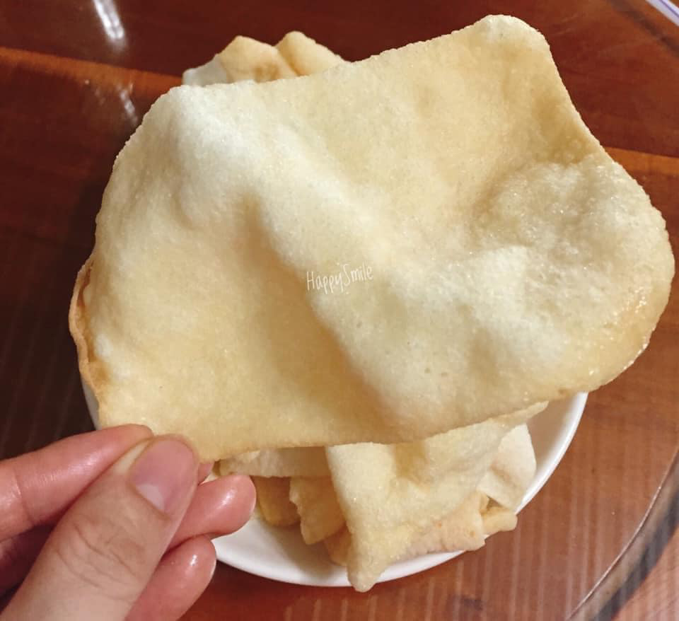 Tự làm bánh phồng tôm cho con tại nhà - Ảnh 5. Tự làm bánh phồng tôm cho con tại nhà - Ảnh 5.