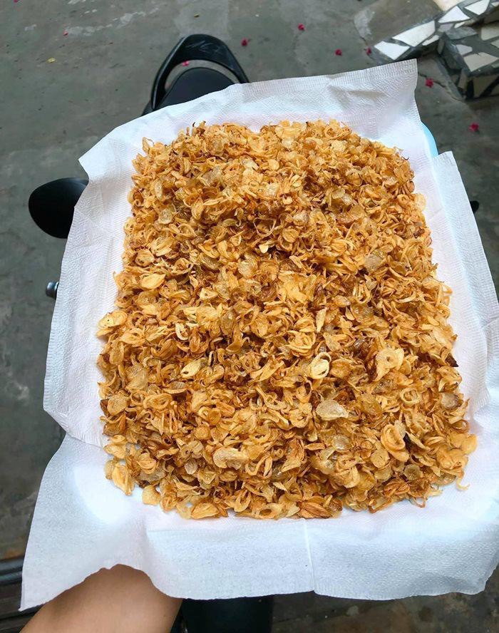 Bí quyết làm hành phi ngon, giòn, để vài tháng không ỉu mốc - Ảnh 4. Bí quyết làm hành phi ngon, giòn, để vài tháng không ỉu mốc - Ảnh 4.