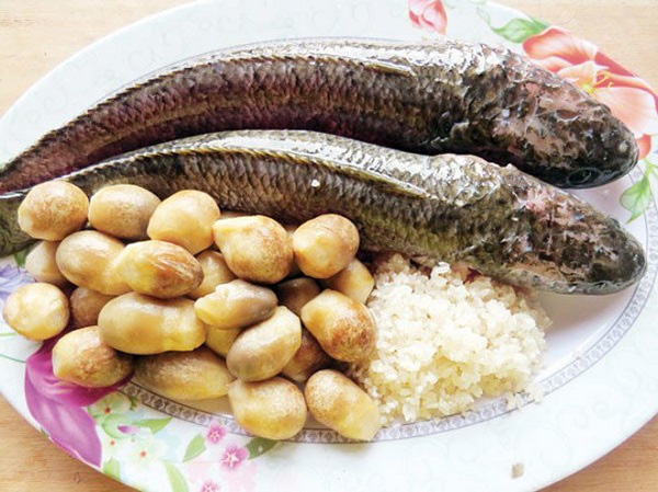 Mẹo nấu cháo cá thơm nức, ngon ngọt không còn mùi tanh  - Ảnh 9.