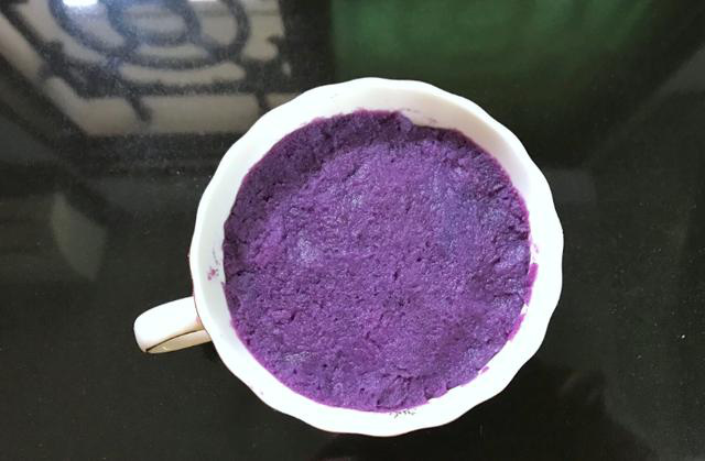 Món ăn giảm cân tuyệt vời chỉ bằng 1 củ khoai lang tím - Ảnh 5. Món ăn giảm cân tuyệt vời chỉ bằng 1 củ khoai lang tím - Ảnh 5.