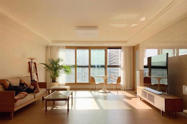 Ngôi nhà sạch tinh tươm, không tì vết của vợ chồng người Hàn Quốc - Ảnh 3. Ngôi nhà sạch tinh tươm, không tì vết của vợ chồng người Hàn Quốc - Ảnh 3.