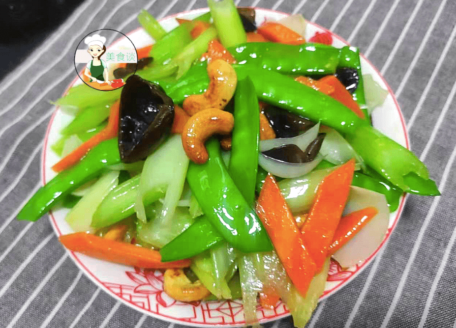 Món chay rực rỡ màu sắc, mùi vị tuyệt phẩm, ăn ngon hơn thịt - Ảnh 11.
