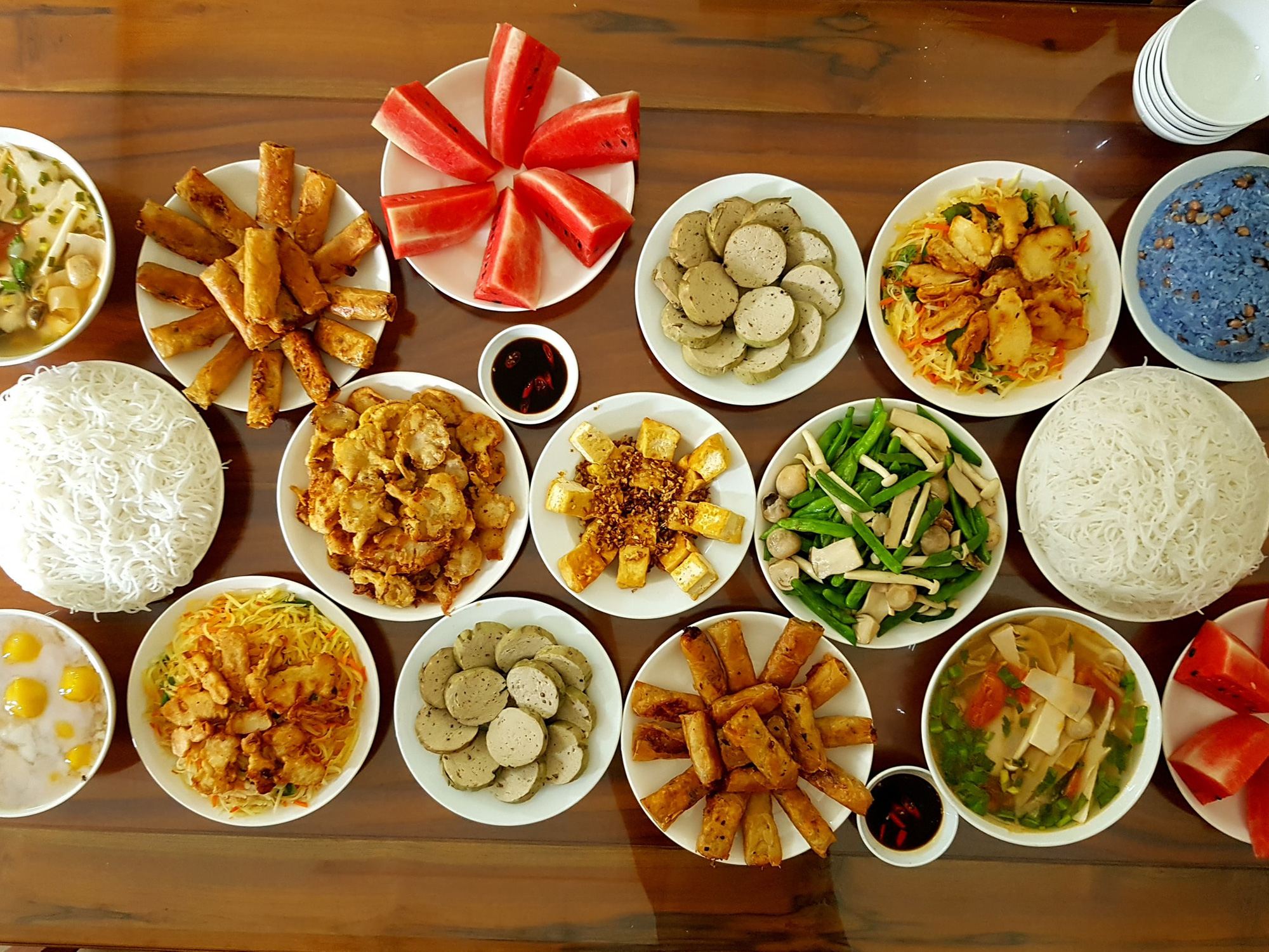 Gợi ý thực đơn mâm cỗ cúng chay thanh đạm ngày rằm tháng Giêng - Ảnh 2. Gợi ý thực đơn mâm cỗ cúng chay thanh đạm ngày rằm tháng Giêng - Ảnh 2.