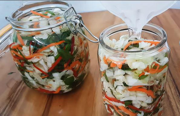 Giải cứu được nhiều bắp cải nhất với 5 món ngon, hấp dẫn này - Ảnh 2. Giải cứu được nhiều bắp cải nhất với 5 món ngon, hấp dẫn này - Ảnh 2.