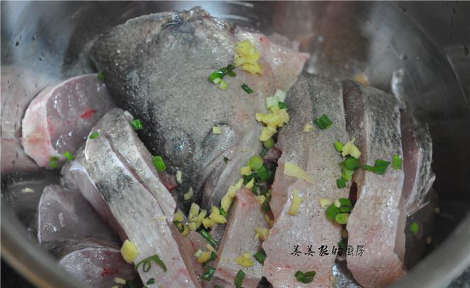 Gia vị tuyệt vời để khử mùi tanh của cá mà bạn không biết, giúp cá kho tộ ngon tuyệt - Ảnh 5. Gia vị tuyệt vời để khử mùi tanh của cá mà bạn không biết, giúp cá kho tộ ngon tuyệt - Ảnh 5.