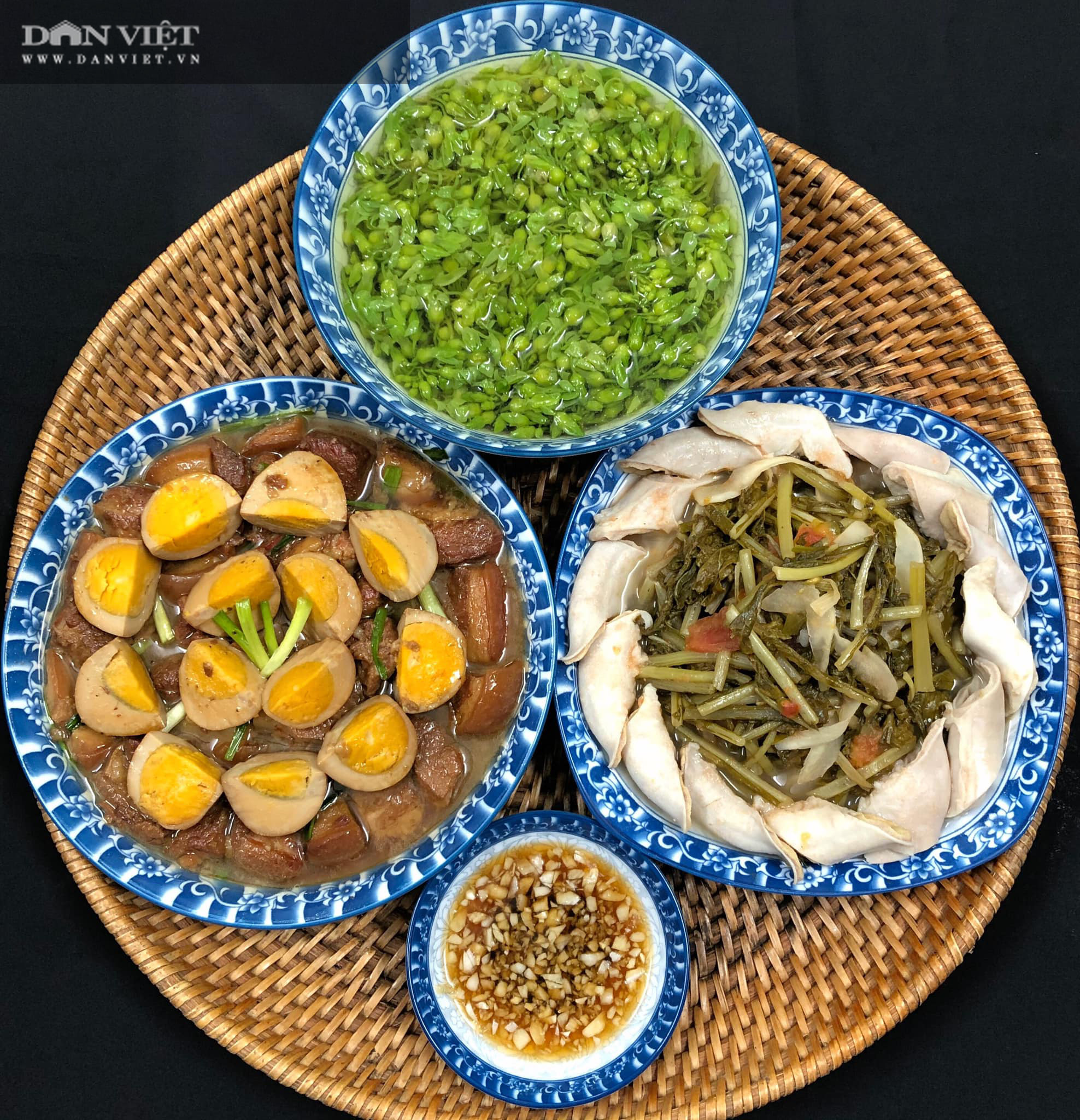 Gợi ý 7 thực đơn đủ dinh dưỡng cho bữa cơm gia đình - Ảnh 1. Gợi ý 7 thực đơn đủ dinh dưỡng cho bữa cơm gia đình - Ảnh 1.