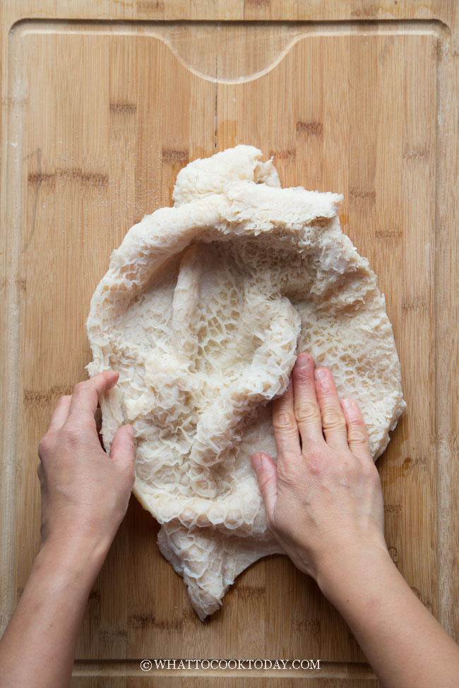 Muốn ăn sách bò thơm ngon cần nhớ bí quyết tẩy mùi hôi này - Ảnh 1. Muốn ăn sách bò thơm ngon cần nhớ bí quyết tẩy mùi hôi này - Ảnh 1.