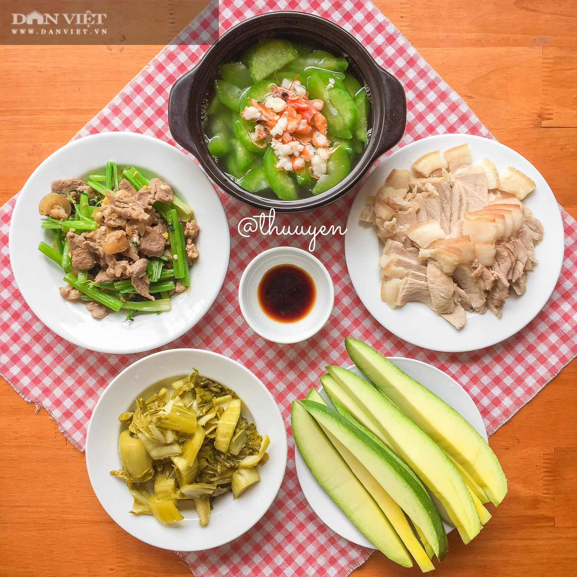Gợi ý 9 thực đơn cho bữa cơm gia đình xua tan cái nóng của mùa hè - Ảnh 3. Gợi ý 9 thực đơn cho bữa cơm gia đình xua tan cái nóng của mùa hè - Ảnh 3.