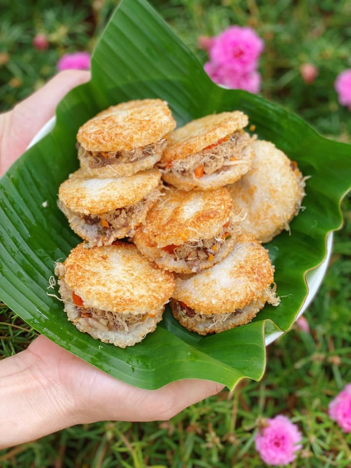 Bí quyết làm xôi chiên nhân thập cẩm giòn tan cực dễ cho ngày mưa lạnh - Ảnh 16. Bí quyết làm xôi chiên nhân thập cẩm giòn tan cực dễ cho ngày mưa lạnh - Ảnh 16.