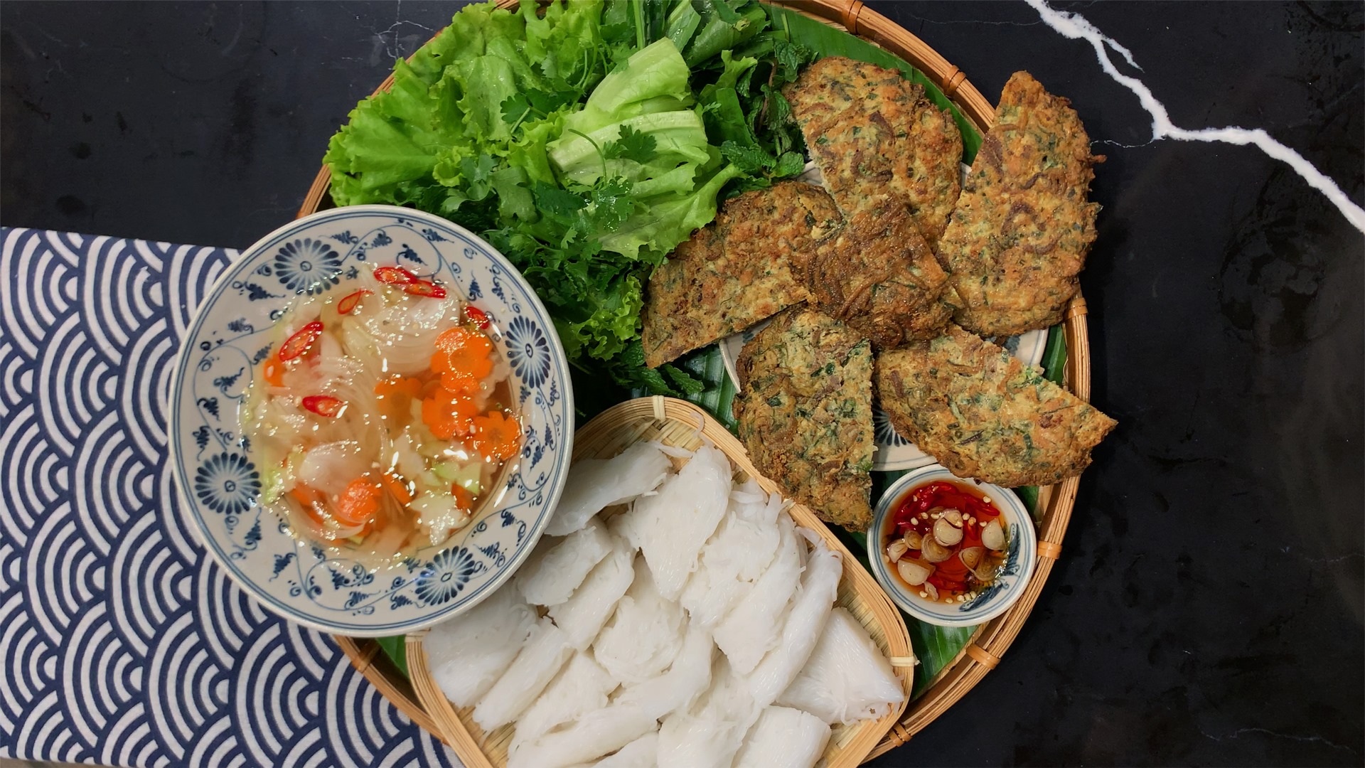 2 cách làm nước chấm chả rươi ngon nhất - Ảnh 1. 2 cách làm nước chấm chả rươi ngon nhất - Ảnh 1.
