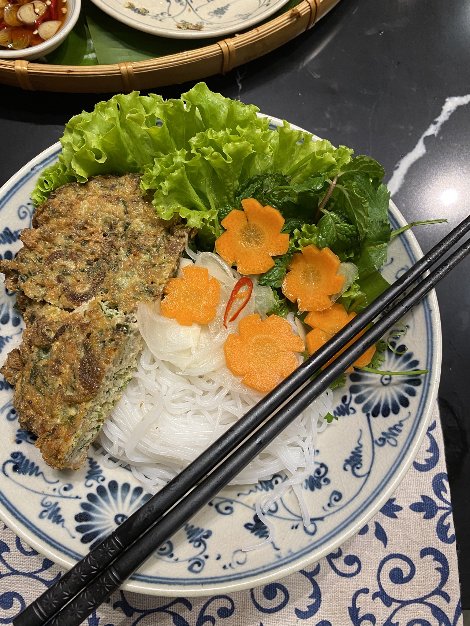 2 cách làm nước chấm chả rươi ngon nhất - Ảnh 3. 2 cách làm nước chấm chả rươi ngon nhất - Ảnh 3.