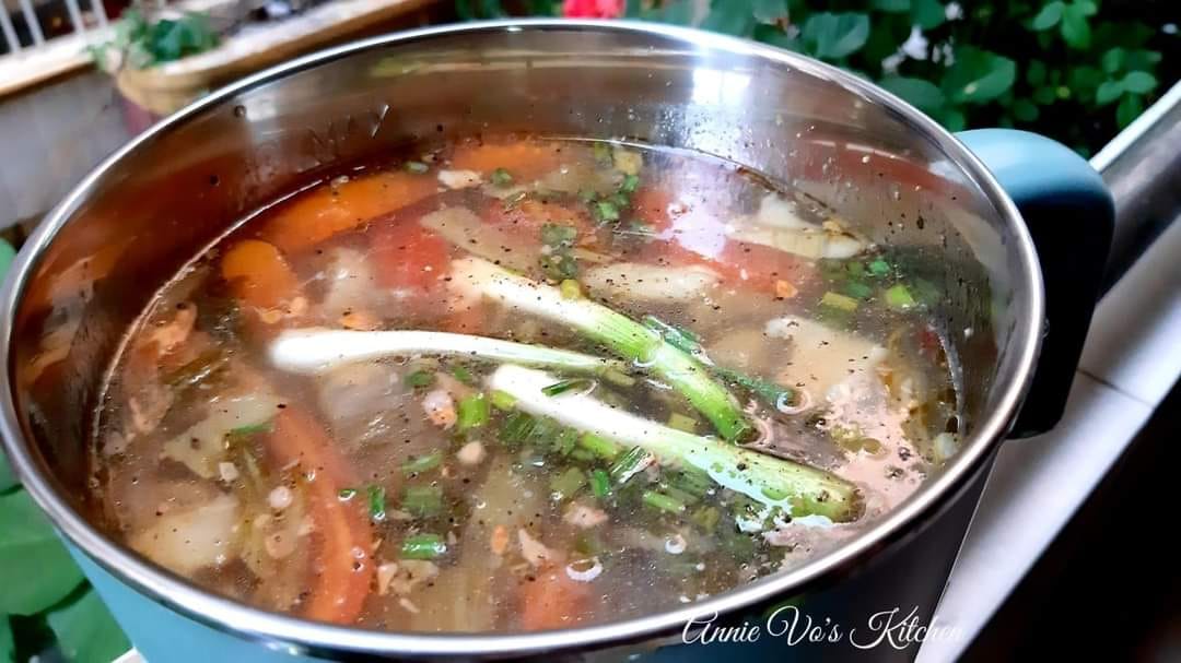 Lạ miệng với lẩu sườn non nấu cải chua - Ảnh 6. Lạ miệng với lẩu sườn non nấu cải chua - Ảnh 6.