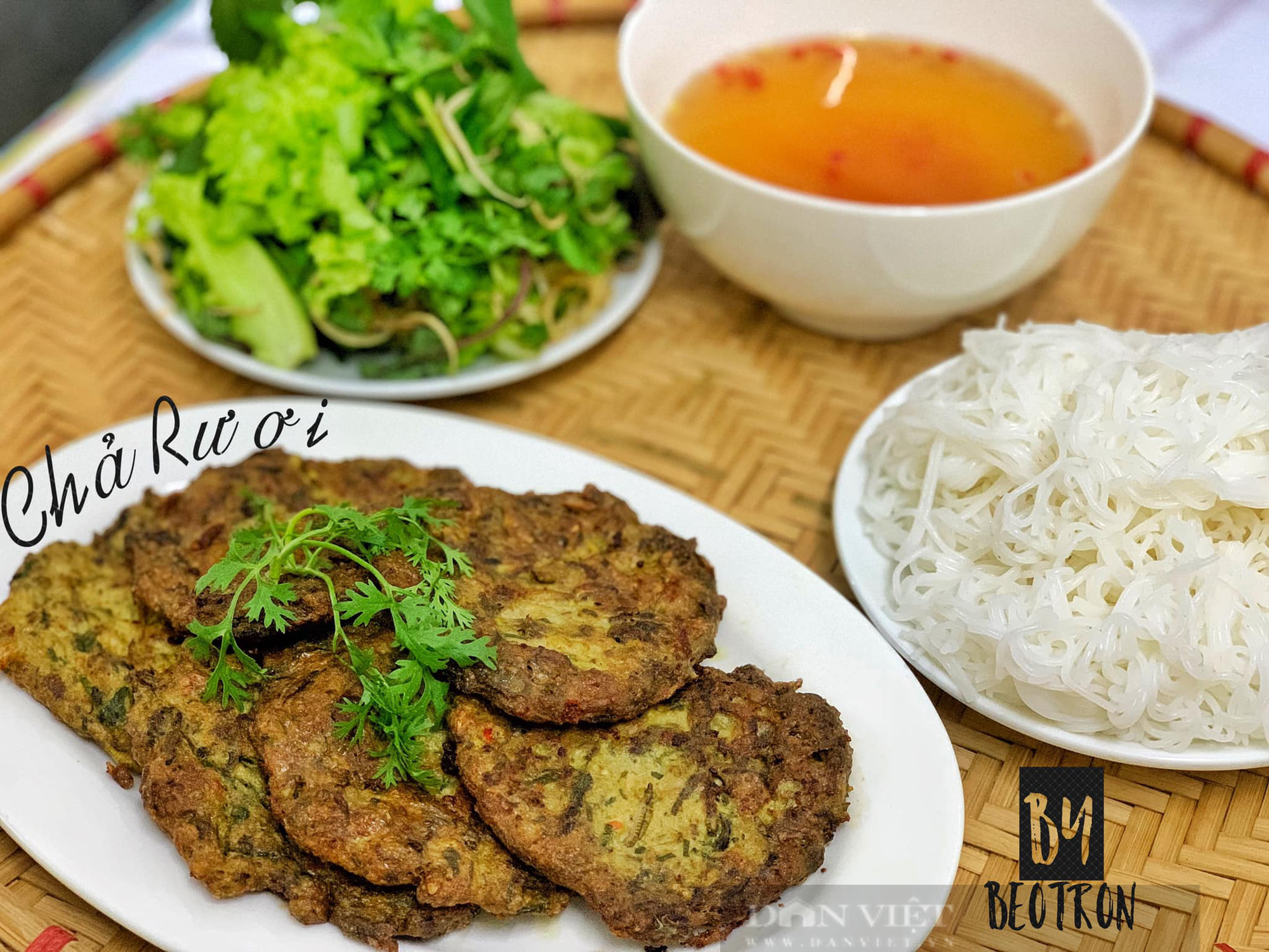 Cách làm chả rươi vỏ quýt, món ăn từ rươi ngon nhất - Ảnh 3. Cách làm chả rươi vỏ quýt, món ăn từ rươi ngon nhất - Ảnh 3.