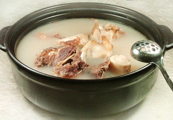 Hầm xương không cho nước trực tiếp, thêm 2 bước, nước canh thơm nức trắng ngần như sữa - Ảnh 4. Hầm xương không cho nước trực tiếp, thêm 2 bước, nước canh thơm nức trắng ngần như sữa - Ảnh 4.