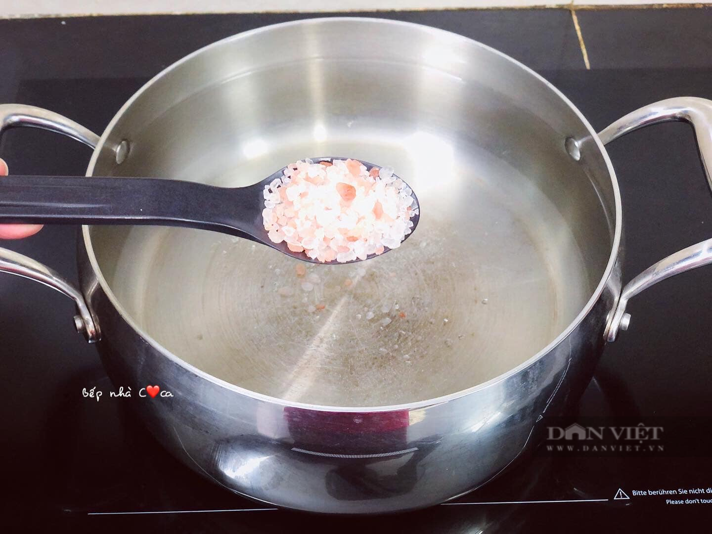 Muối dưa cải giòn ngon lên màu đẹp, chỉ cần loại gia vị này - Ảnh 5.