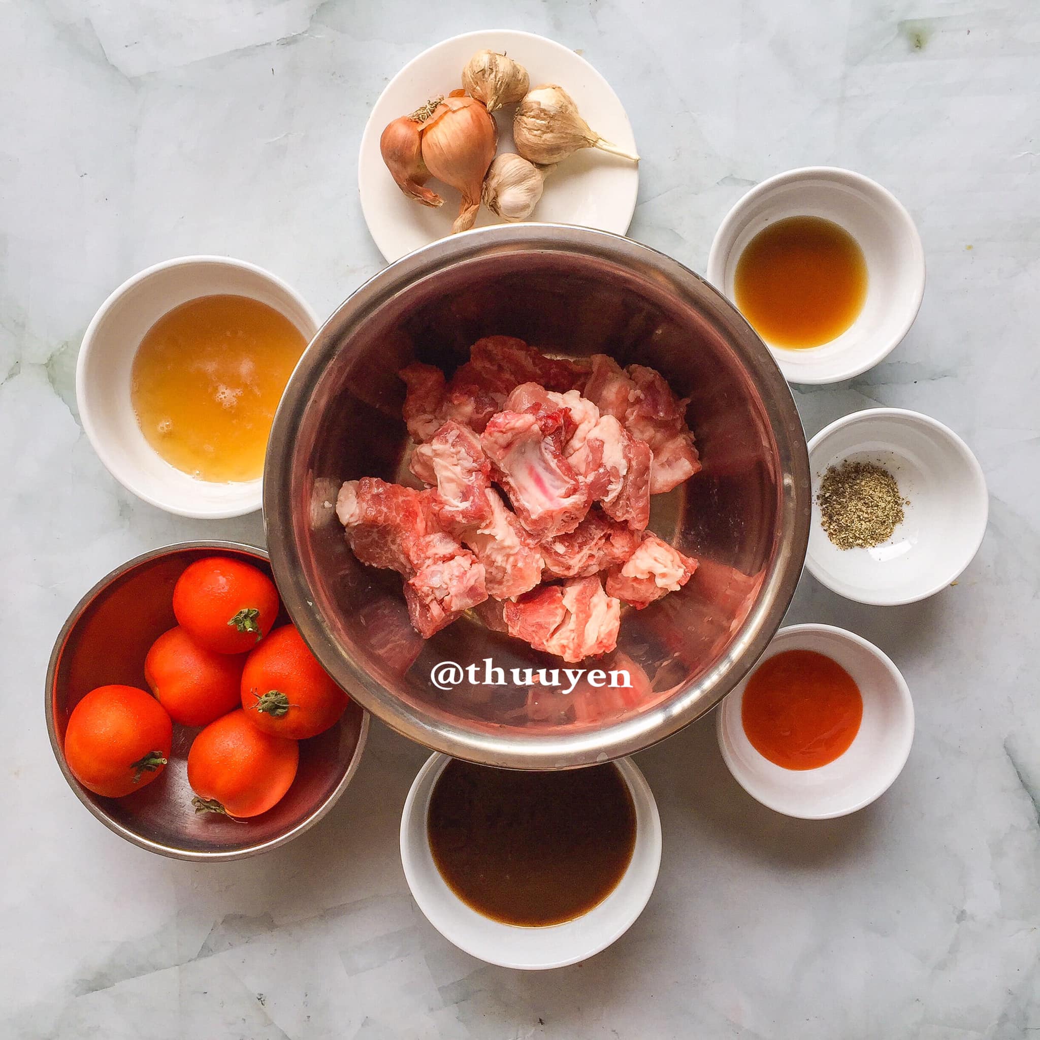 Sườn non sốt me đậm vị đưa cơm - Ảnh 1.
