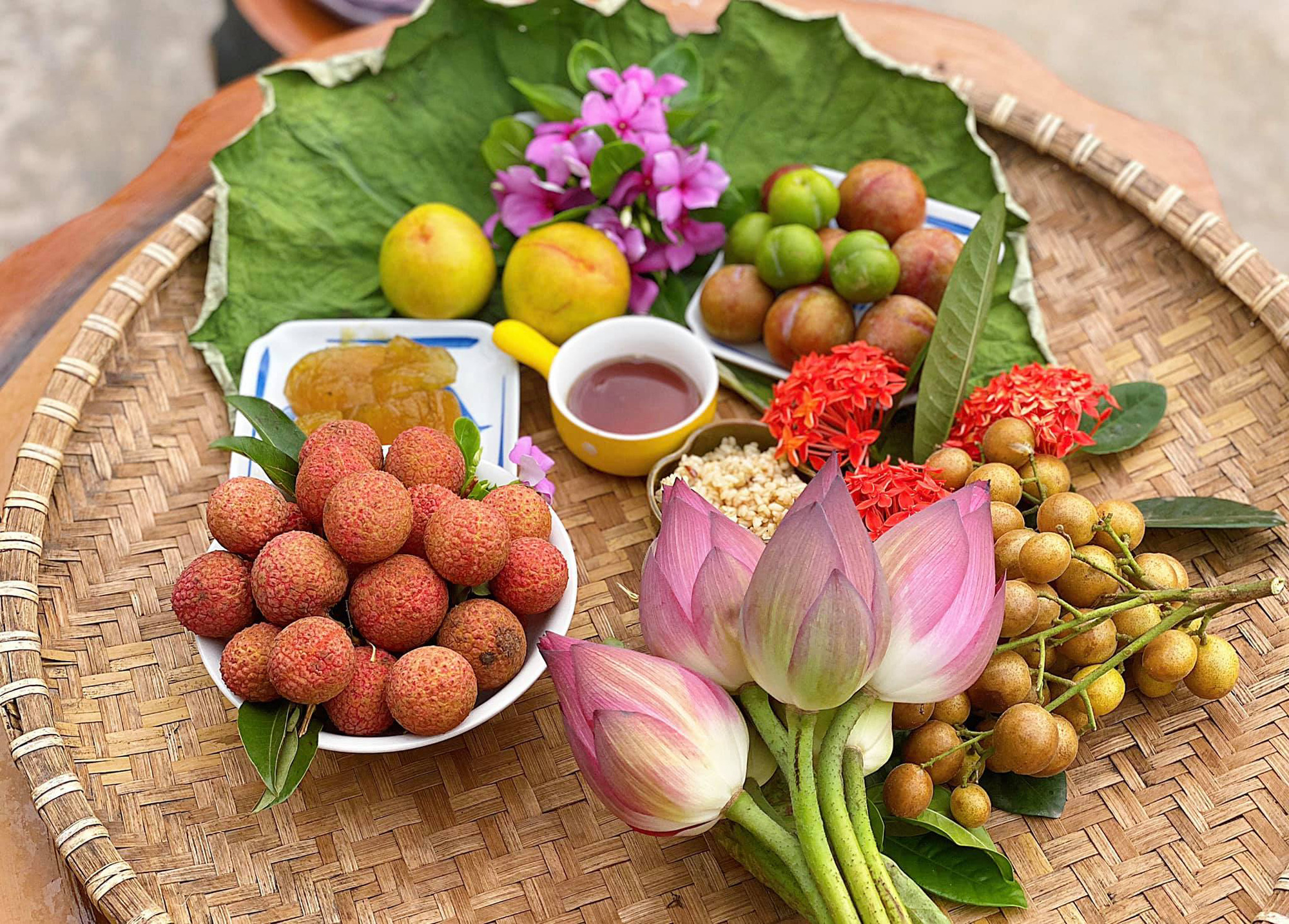 Gợi ý mâm cúng tết Đoan Ngọ đúng chuẩn đơn giản dễ làm - Ảnh 4. Gợi ý mâm cúng tết Đoan Ngọ đúng chuẩn đơn giản dễ làm - Ảnh 4.