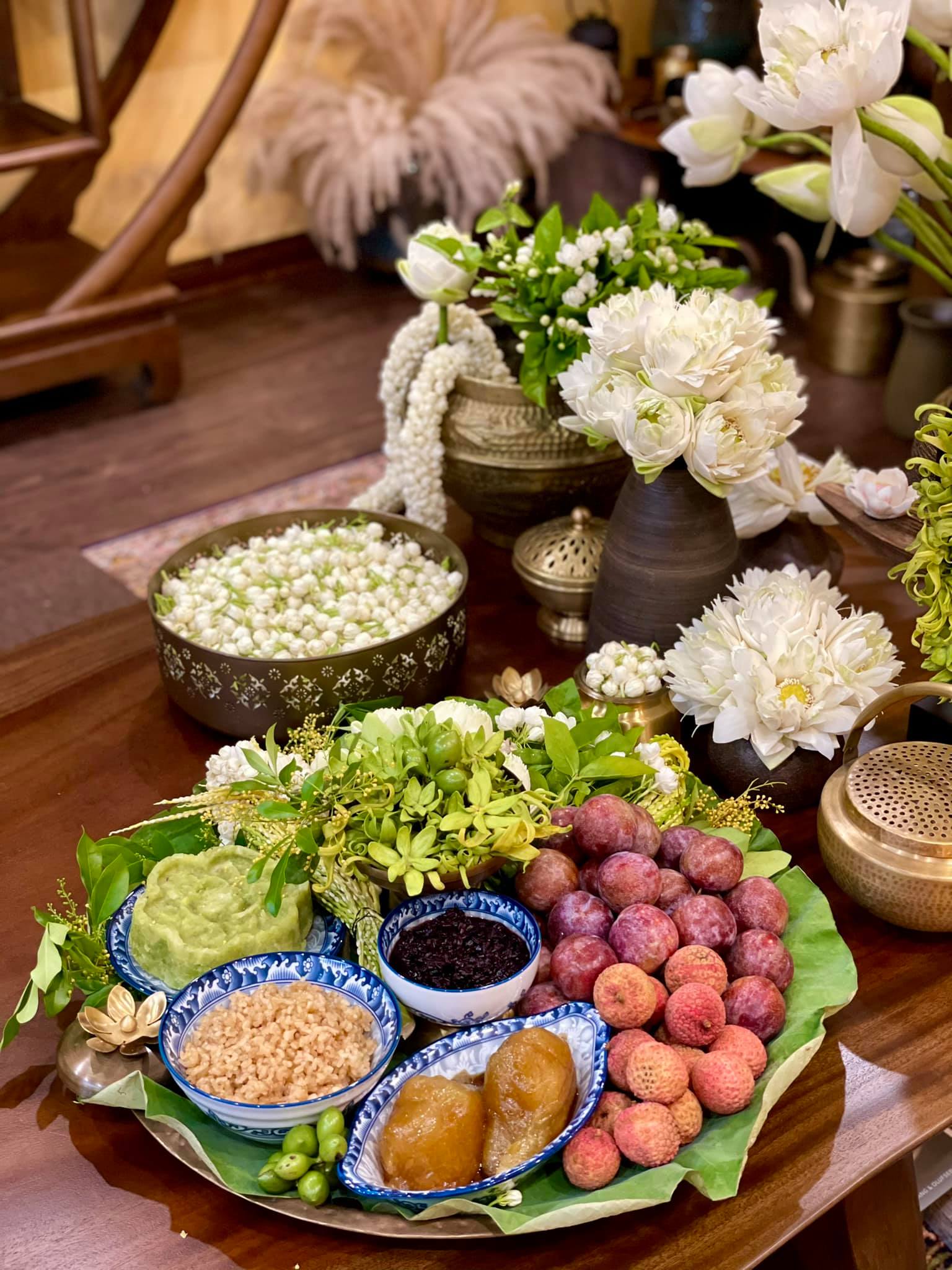 Gợi ý mâm cúng tết Đoan Ngọ đúng chuẩn đơn giản dễ làm - Ảnh 5. Gợi ý mâm cúng tết Đoan Ngọ đúng chuẩn đơn giản dễ làm - Ảnh 5.