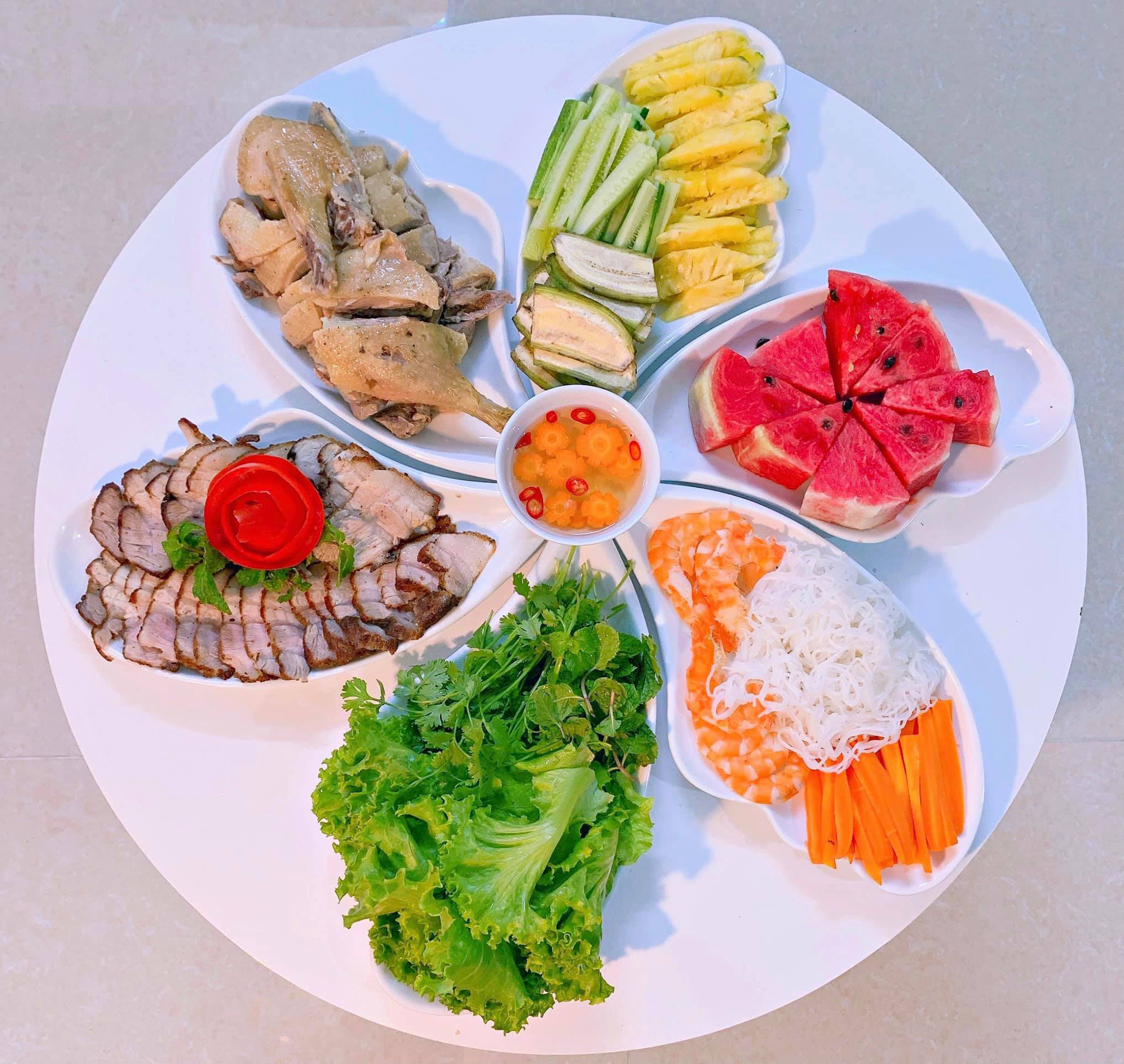 không trùng nhau, ai cũng phải xuýt xoa kinh ngạc - Ảnh 7. không trùng nhau, ai cũng phải xuýt xoa kinh ngạc - Ảnh 7.