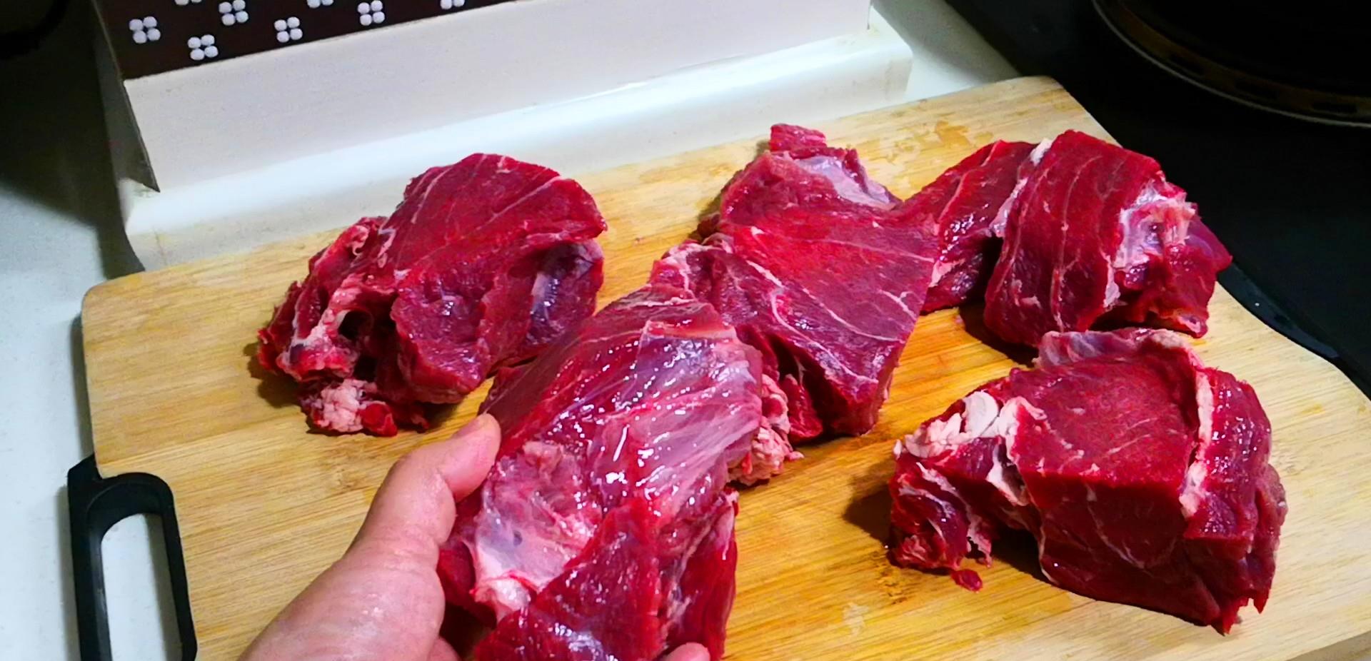 Muốn rã đông thịt nhanh, ăn ngon như thịt tươi hãy nhớ 3 mẹo này - Ảnh 4. Muốn rã đông thịt nhanh, ăn ngon như thịt tươi hãy nhớ 3 mẹo này - Ảnh 4.