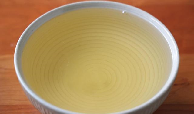 Rán mỡ lợn muốn trắng tinh, thơm phức, không hôi đừng quên công đoạn này - Ảnh 11. Rán mỡ lợn muốn trắng tinh, thơm phức, không hôi đừng quên công đoạn này - Ảnh 11.