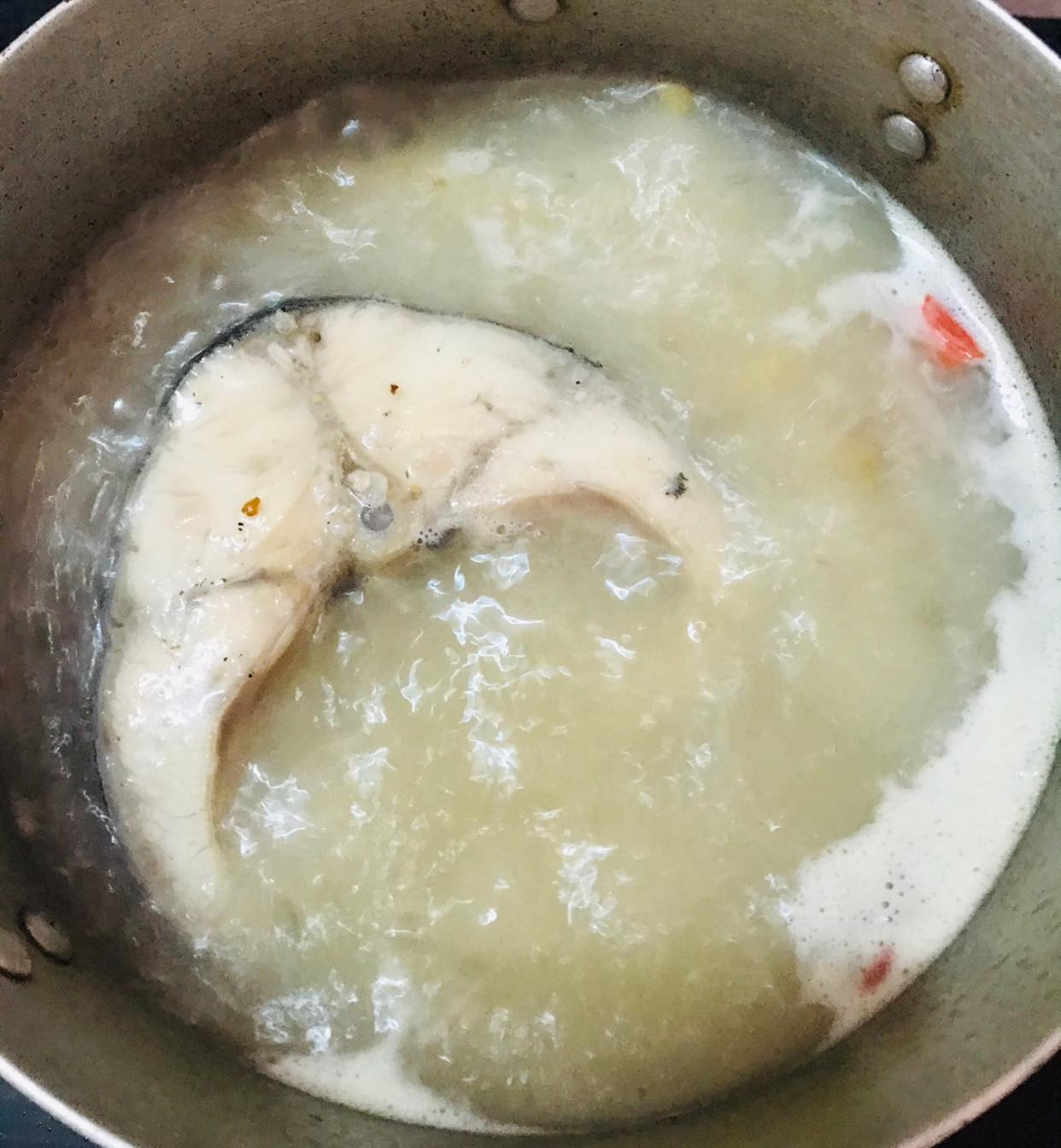 Cá bớp nấu lá lốt vừa ngon vừa bổ - Ảnh 5. Cá bớp nấu lá lốt vừa ngon vừa bổ - Ảnh 5.