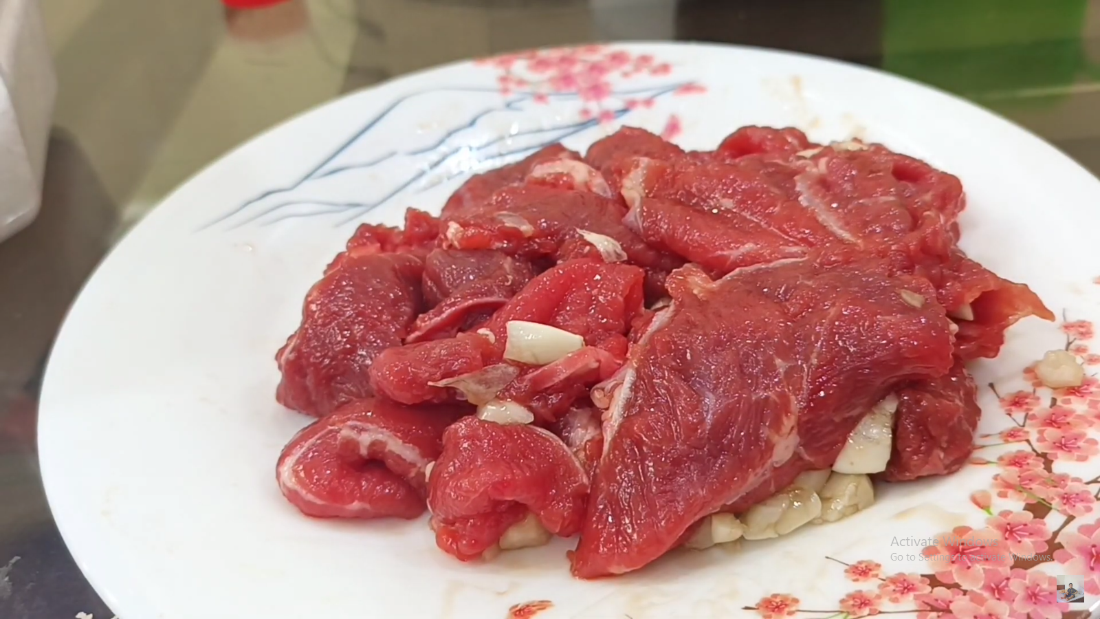 Thứ rau dại có mùi khai nồng, xưa đói bụng ăn qua bữa nay thành món đặc sản muốn mua phải đặt trước - Ảnh 3.