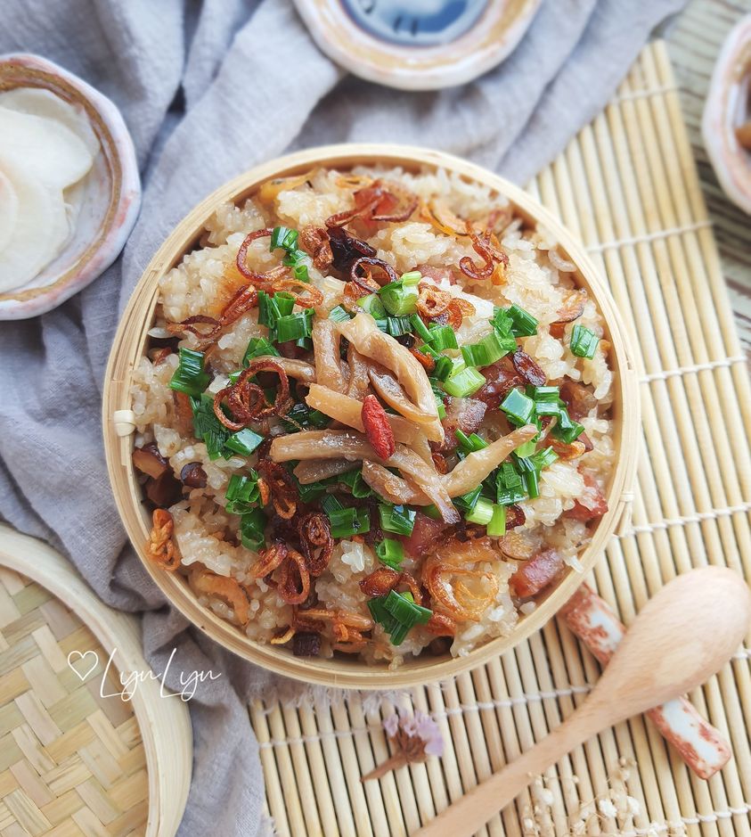 Nấu xôi không cần ngâm nếp, không dùng nồi cơm điện mà vẫn dẻo thơm ngon miệng chỉ bằng cách này - Ảnh 1.