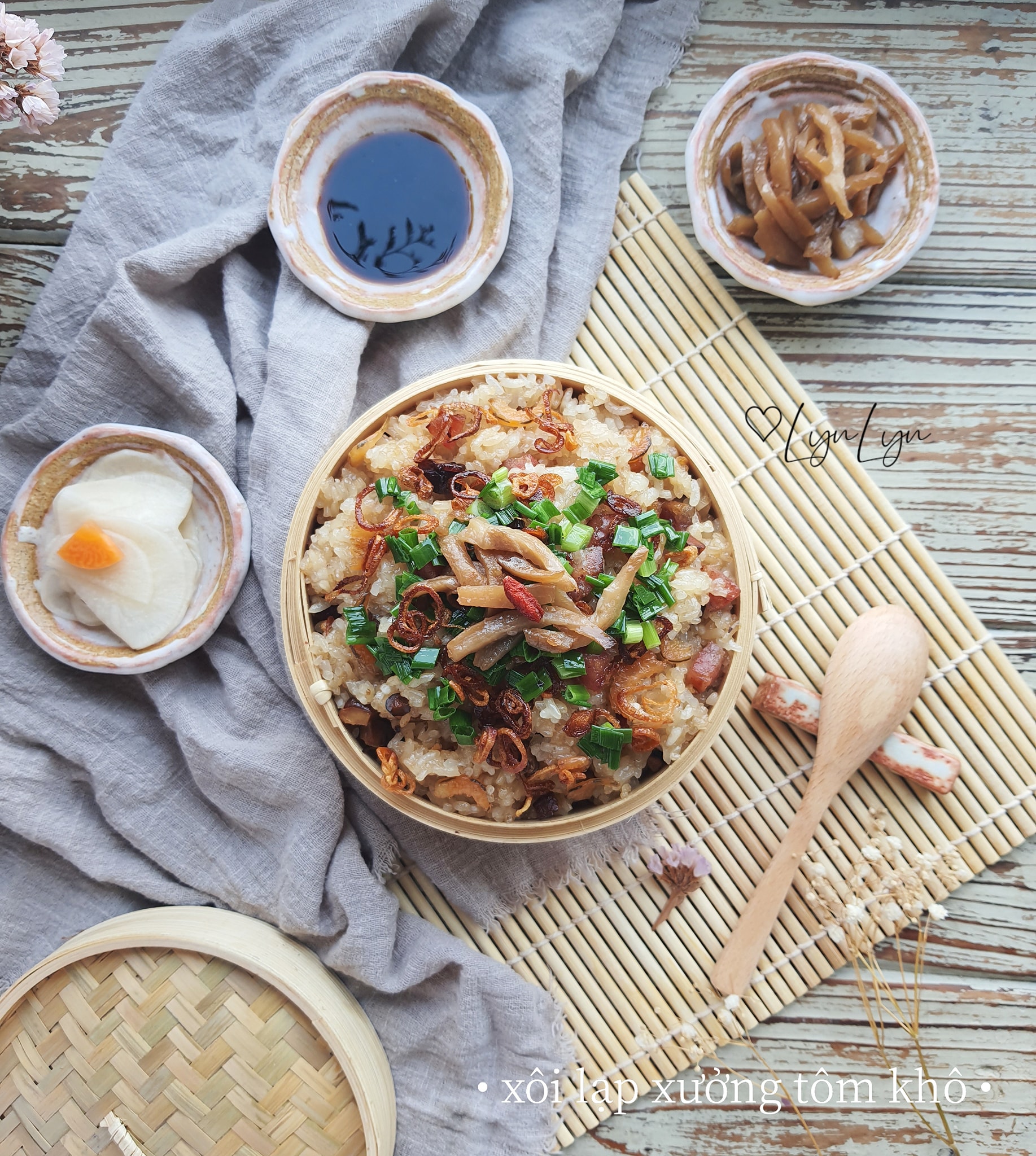 Nấu xôi không cần ngâm nếp, không dùng nồi cơm điện mà vẫn dẻo thơm ngon miệng chỉ bằng cách này - Ảnh 3.