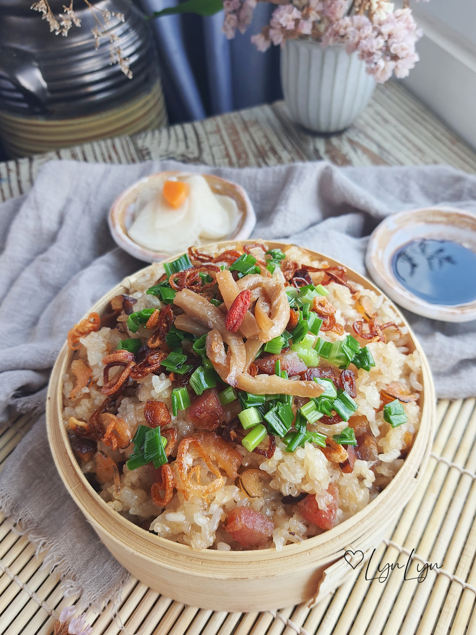 Nấu xôi không cần ngâm nếp, không dùng nồi cơm điện mà vẫn dẻo thơm ngon miệng chỉ bằng cách này - Ảnh 2.