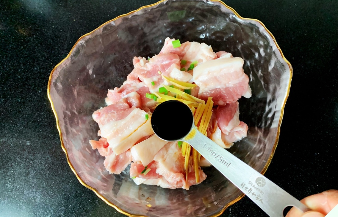 Ướp thịt nướng cứ nhớ kỹ 5 điều này thịt sẽ mềm ngon, không bị hôi, chồng con gắp không ngừng đũa - Ảnh 9. Ướp thịt nướng cứ nhớ kỹ 5 điều này thịt sẽ mềm ngon, không bị hôi, chồng con gắp không ngừng đũa - Ảnh 9.