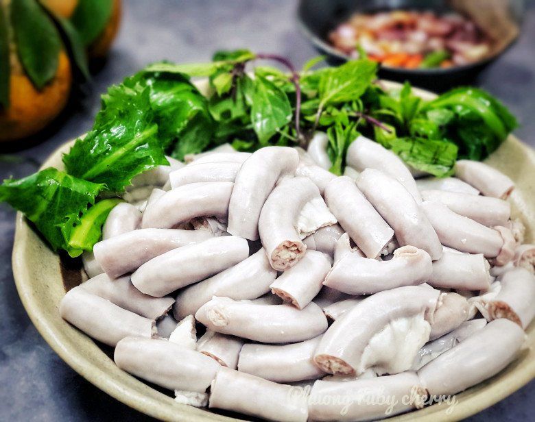 Sai lầm khi làm món lòng lợn luộc khiến món ngon thành dở tệ - Ảnh 3.