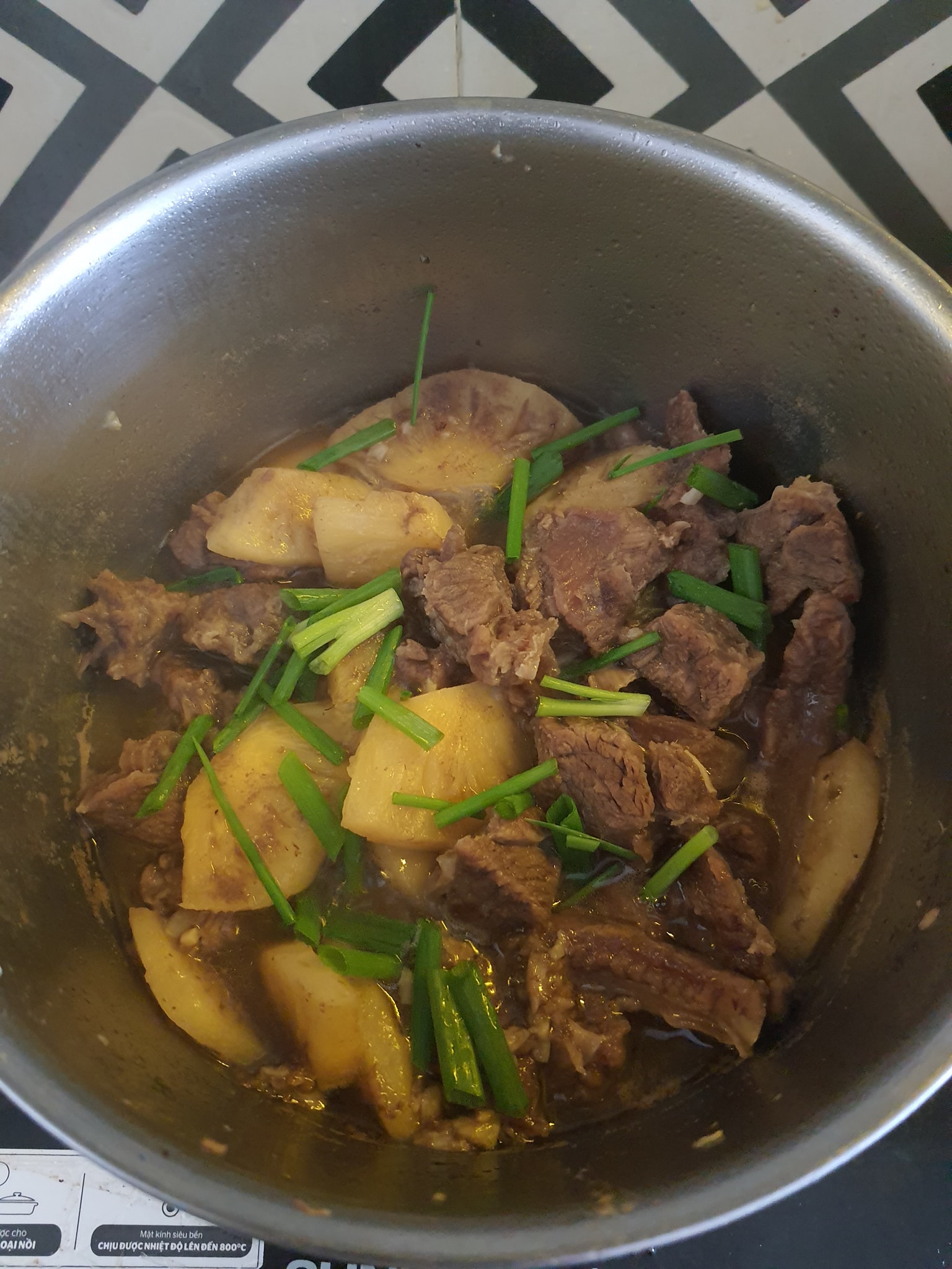 Nạm bò kho với loại quả này vừa mềm vừa ngon - Ảnh 3. Nạm bò kho với loại quả này vừa mềm vừa ngon - Ảnh 3.