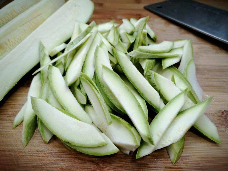 Quả này rẻ nhưng là kho dinh dưỡng thiên nhiên, đem xào thịt vừa ngon lại vừa bổ - Ảnh 2. Quả này rẻ nhưng là kho dinh dưỡng thiên nhiên, đem xào thịt vừa ngon lại vừa bổ - Ảnh 2.