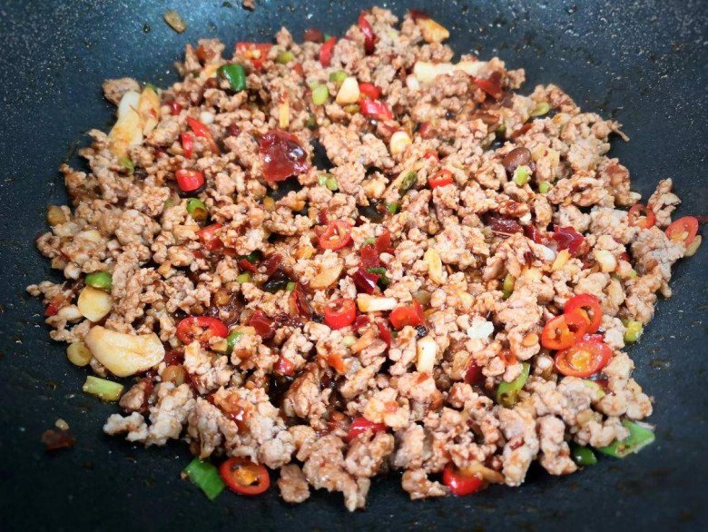 Quả này rẻ nhưng là kho dinh dưỡng thiên nhiên, đem xào thịt vừa ngon lại vừa bổ - Ảnh 6. Quả này rẻ nhưng là kho dinh dưỡng thiên nhiên, đem xào thịt vừa ngon lại vừa bổ - Ảnh 6.