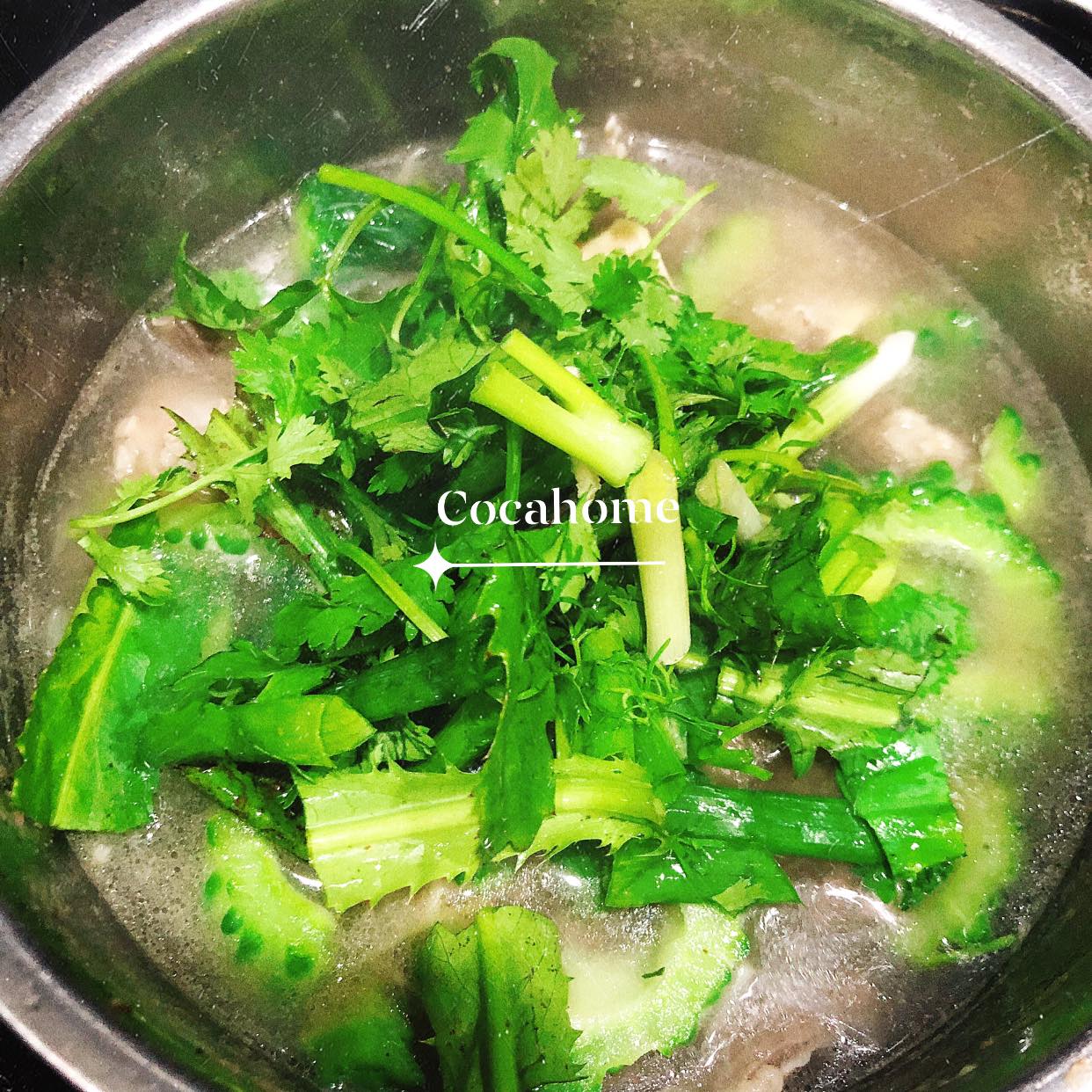 Mướp đắng nấu với phần này của con heo, vừa ngon vừa bổ - Ảnh 6. Mướp đắng nấu với phần này của con heo, vừa ngon vừa bổ - Ảnh 6.